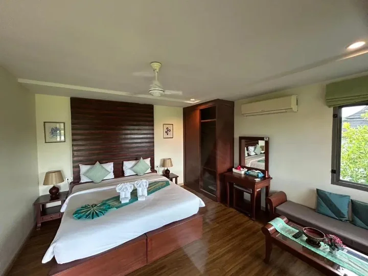 Такуа Па: The Hip Resort  @ Khao Lak