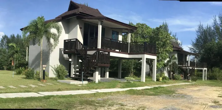 Такуа Па: The Hip Resort  @ Khao Lak