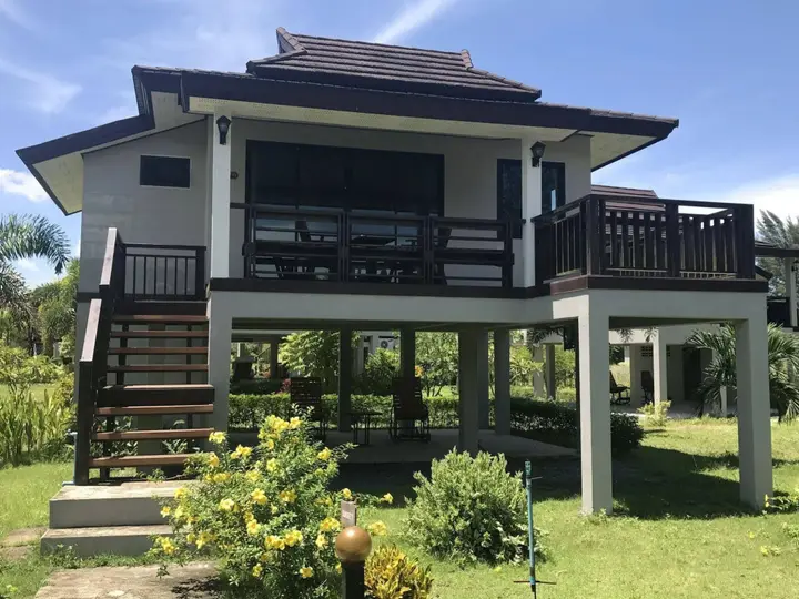 Такуа Па: The Hip Resort @ Khao Lak