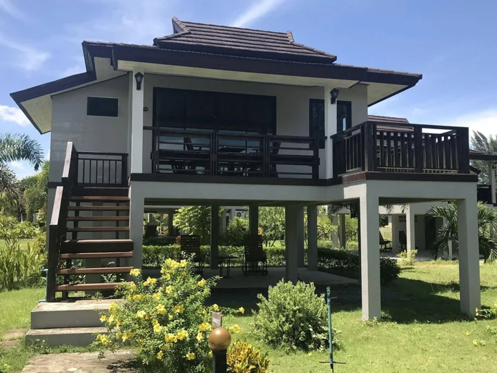 Такуа Па: The Hip Resort @ Khao Lak