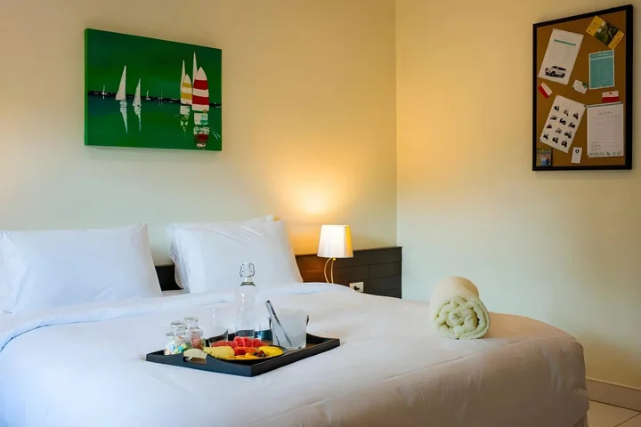 Патонг: Lokal Phuket