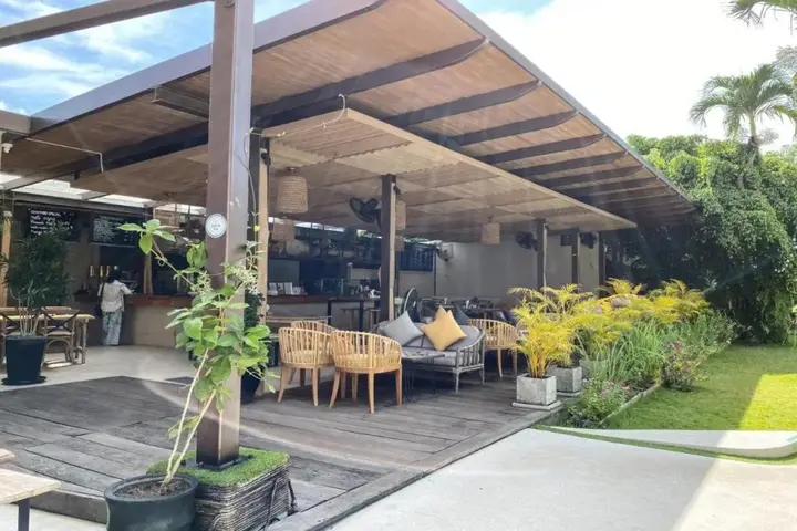 Патонг: Lokal Phuket