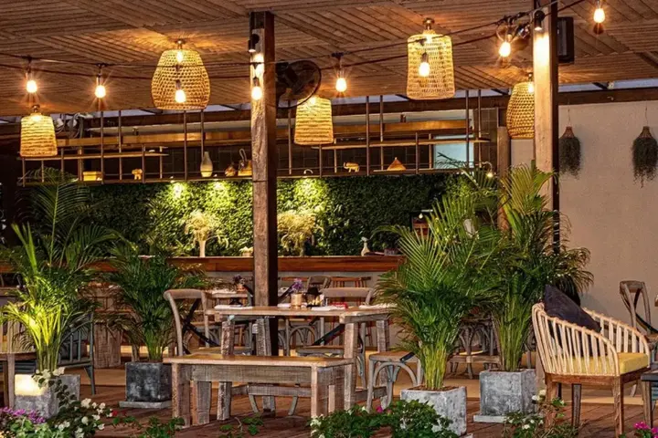 Патонг: Lokal Phuket