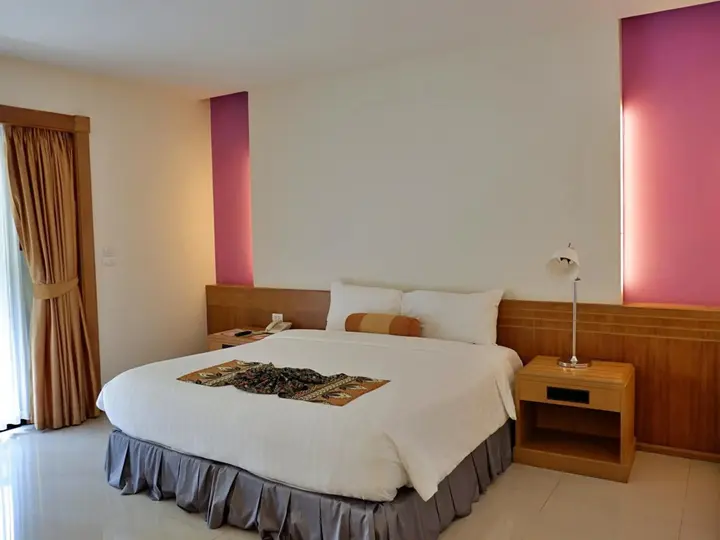 Пхукет: Baan Sailom Resort