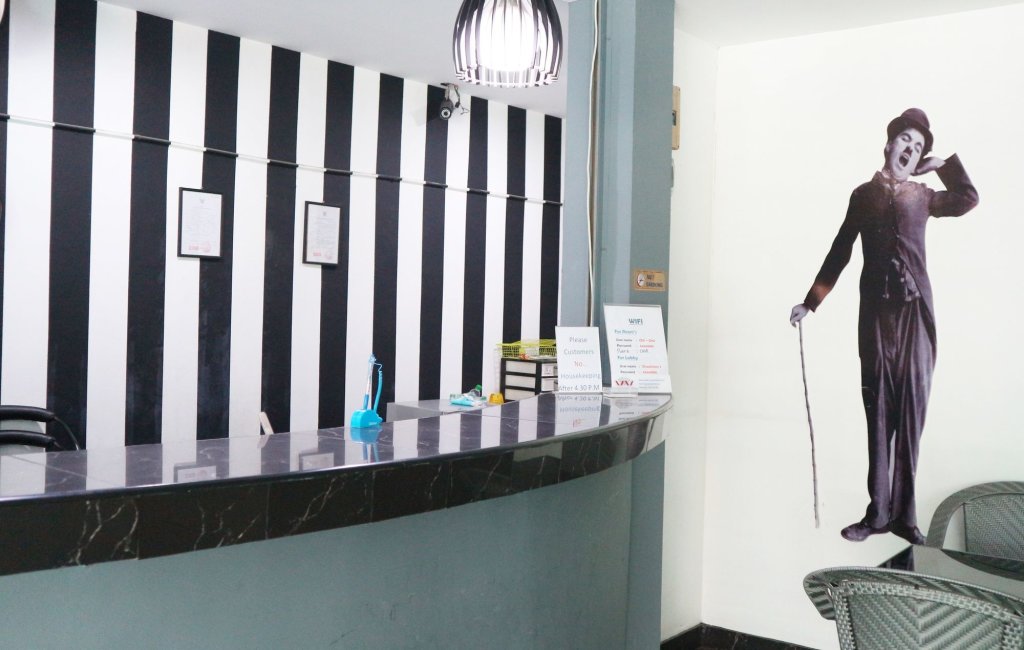 Паттайя: Chaplin Inn