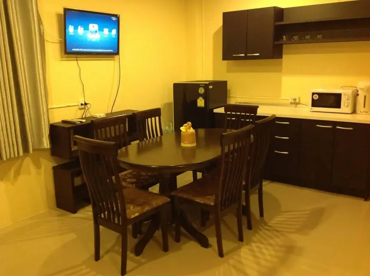 Кату: Beehive Patong Hostel