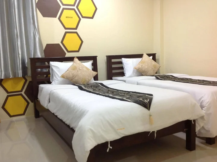 Кату: Beehive Patong Hostel