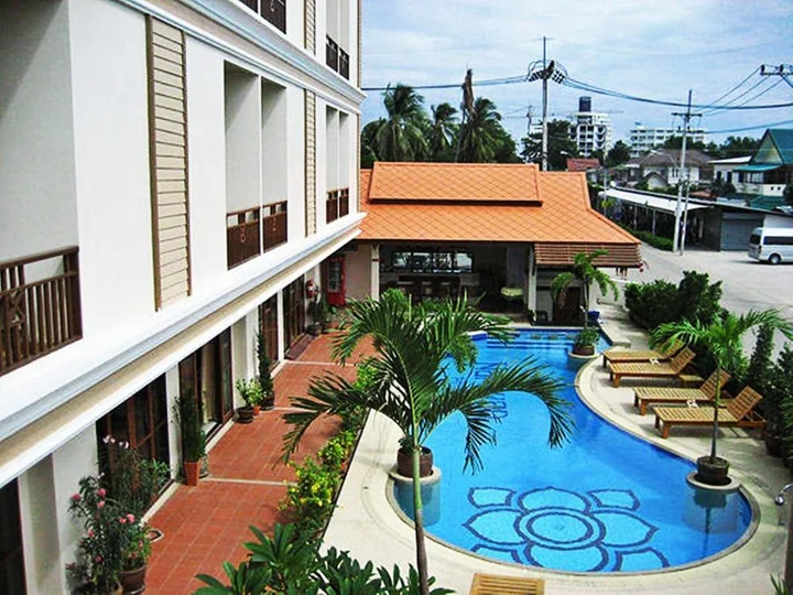 Хуахин: Narawan Hotel