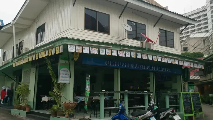 Хуахин: Limelight Guest House and Pub