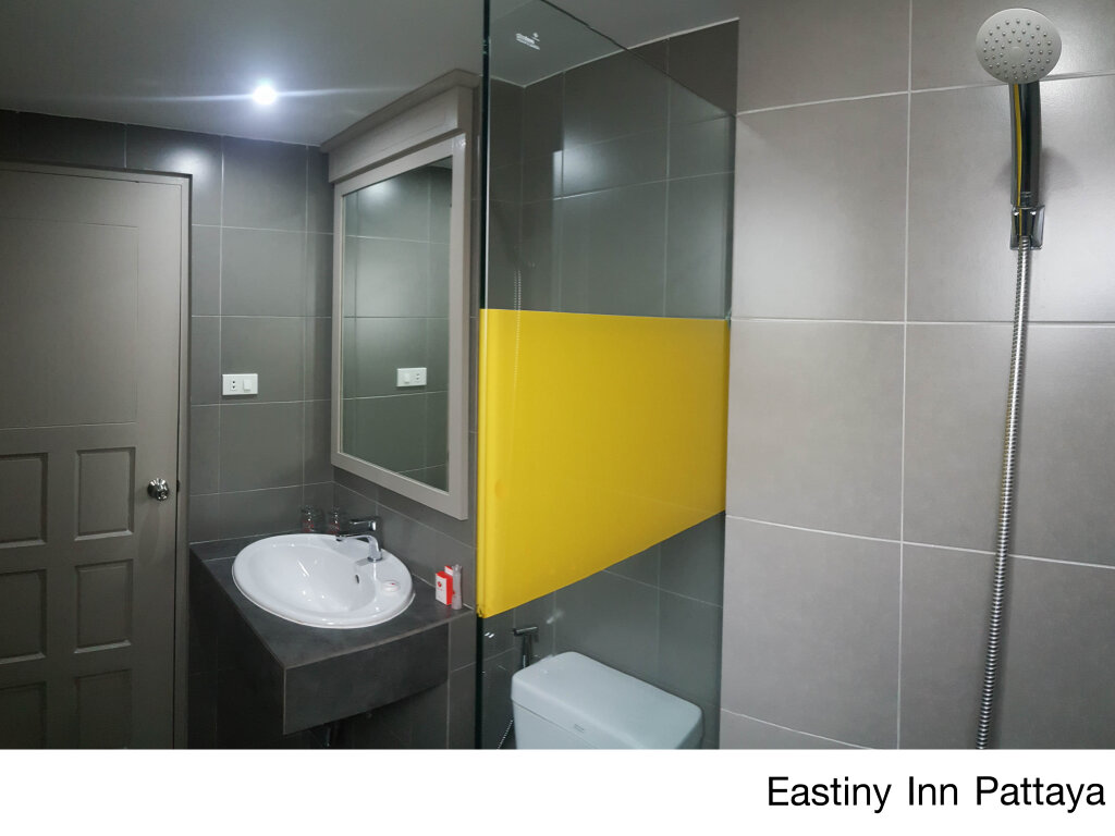 Паттайя: Отель Eastiny Inn