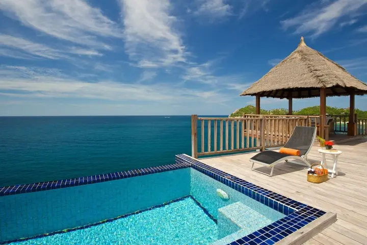 Остров Тау: Cape Shark Pool Villas