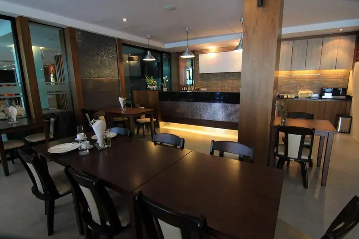 Паттайя: Inn residence serviced suites