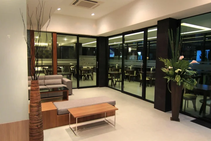 Паттайя: Inn residence serviced suites