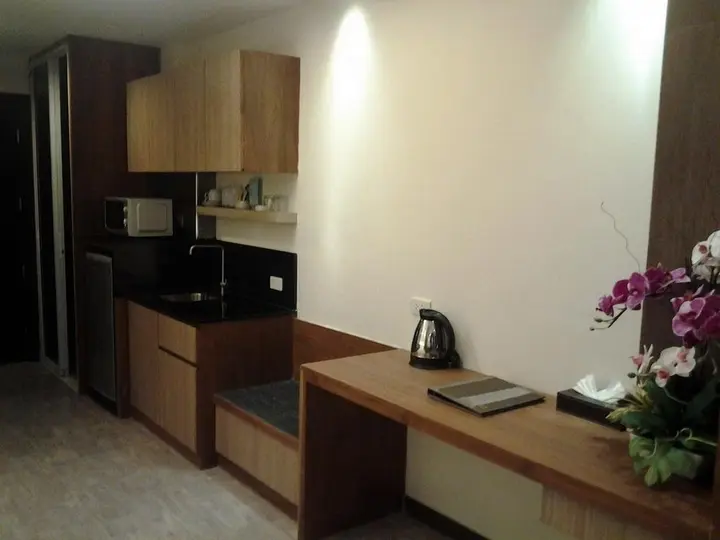 Паттайя: Inn residence serviced suites