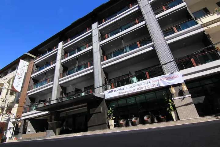 Паттайя: Inn residence serviced suites