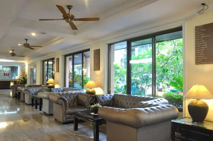 Паттайя: The Beverly Hotel Pattaya