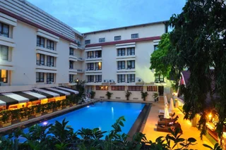 Паттайя: The Beverly Hotel Pattaya
