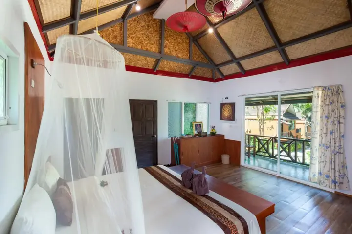 Пхи-Пхи-Дон: Phi Phi Long Beach Resort & Villa