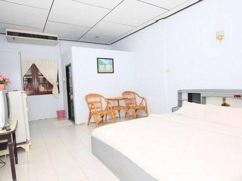 Rosthip Thani Resort — фото 6