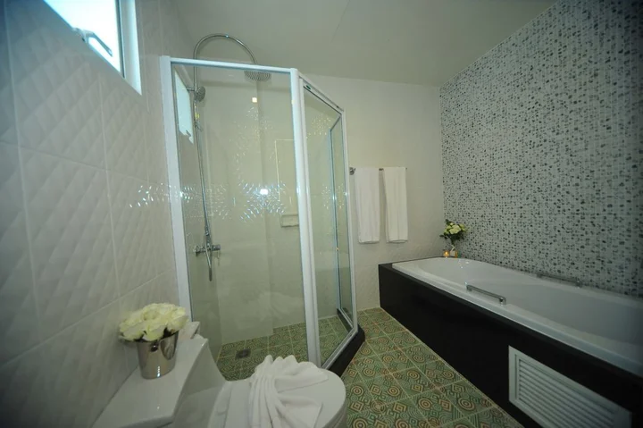 Муанг: Ratana Hotel Rassada
