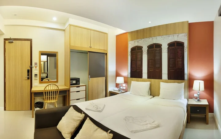 Муанг: Ratana Hotel Rassada