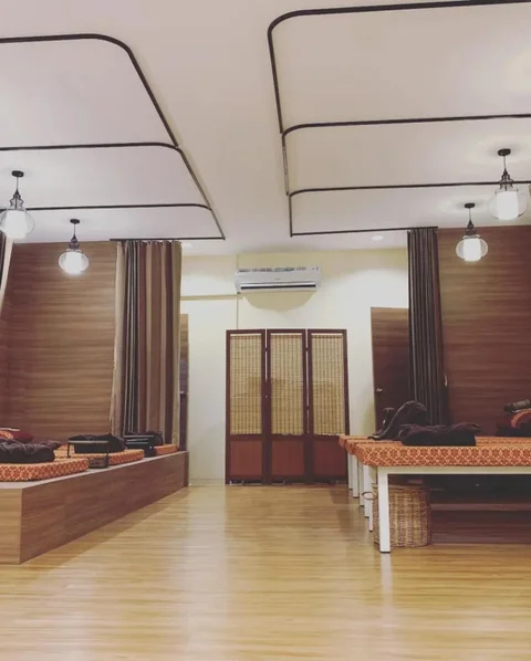 Бангкок: Dewan Bangkok