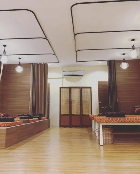Бангкок: Dewan Bangkok
