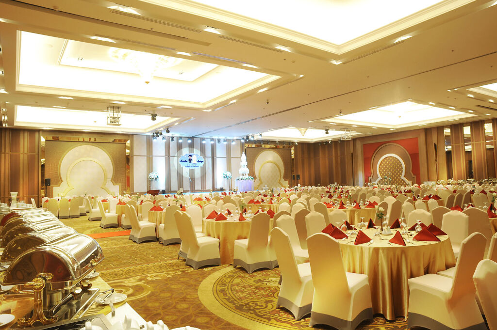 Бангкок: Al Meroz Bangkok