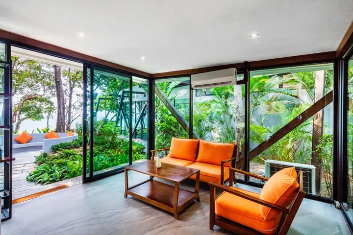Паттайя: The Monttra Pattaya