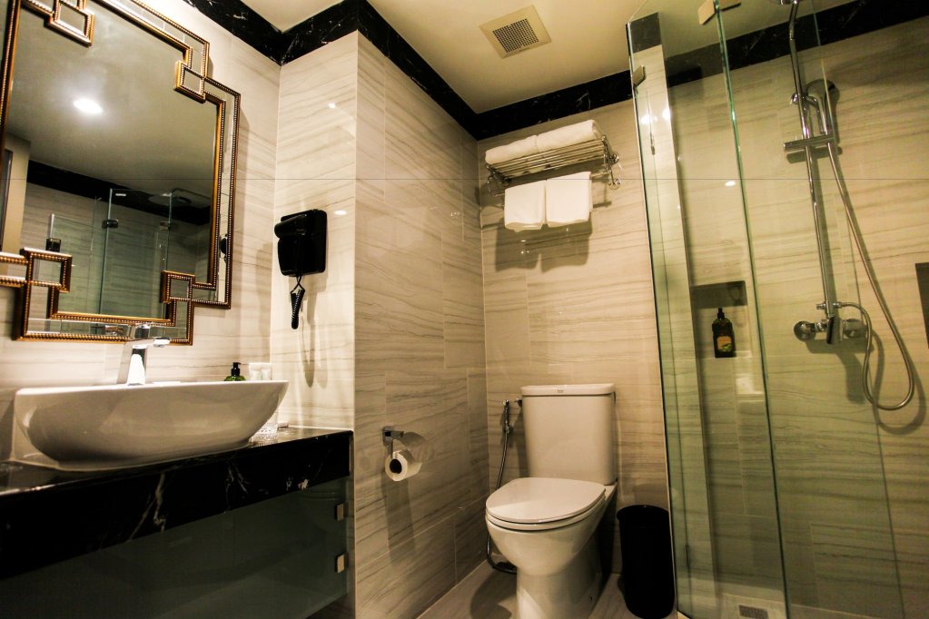 Бангкок: Vince Hotel Pratunam