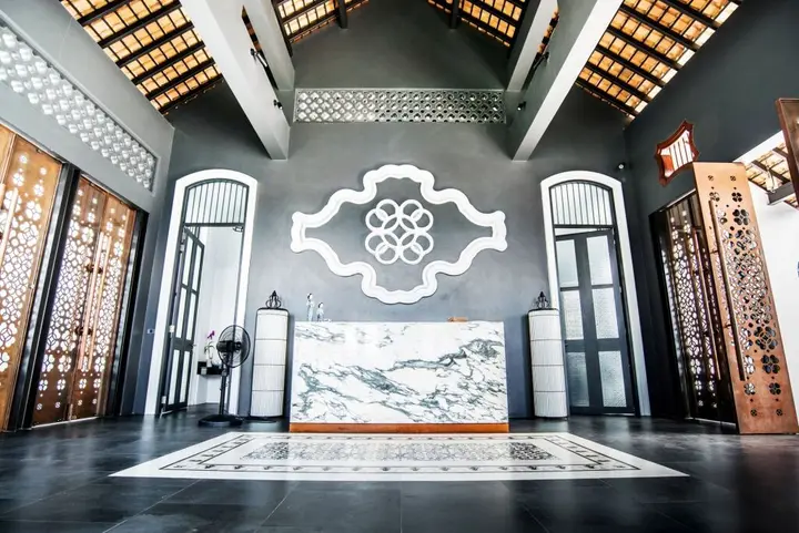 Пхукет: Little Nyonya Hotel