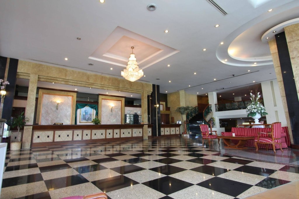 Паттайя: Camelot Hotel Pattaya