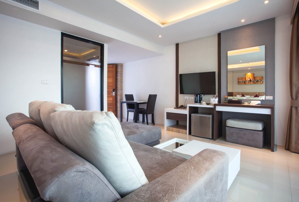 Пхукет: Paripas Patong Resort