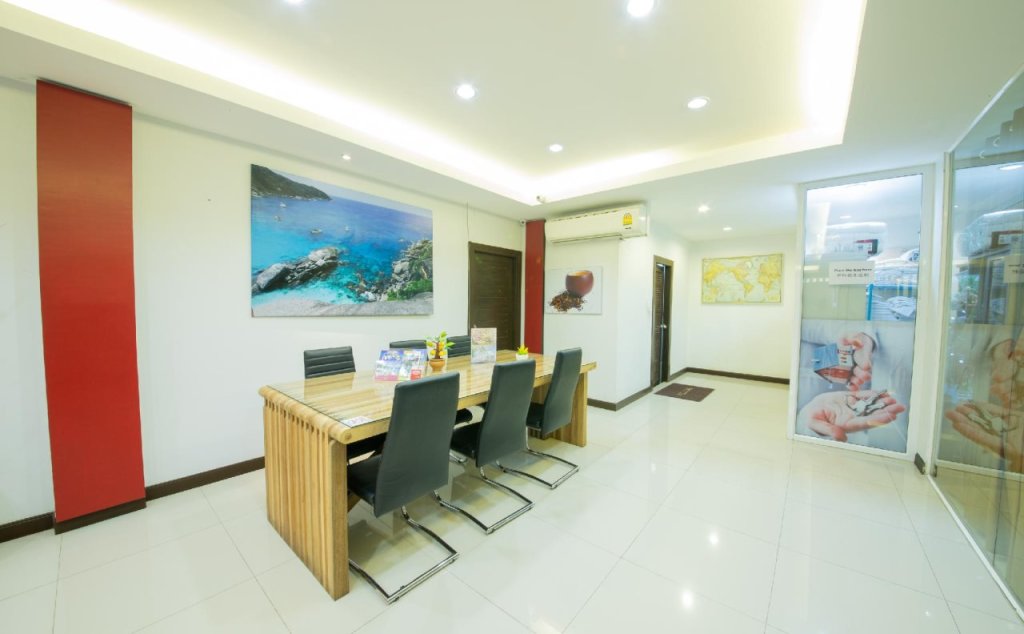 Кату: Hotel Ginger House