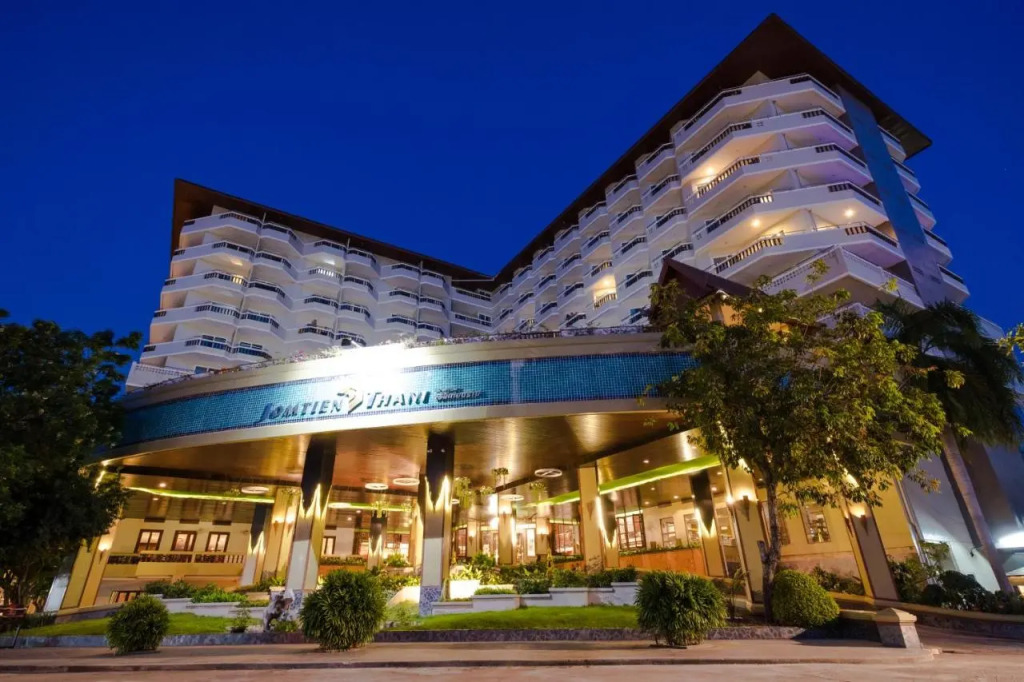 Паттайя: Jomtien Thani Hotel