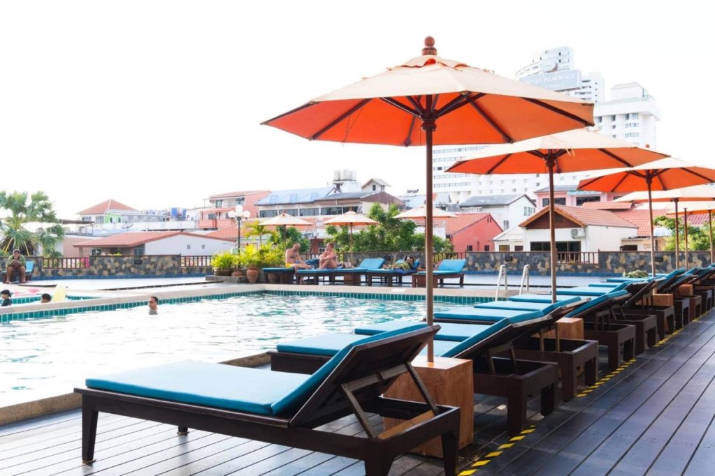 Паттайя: Jomtien Thani Hotel