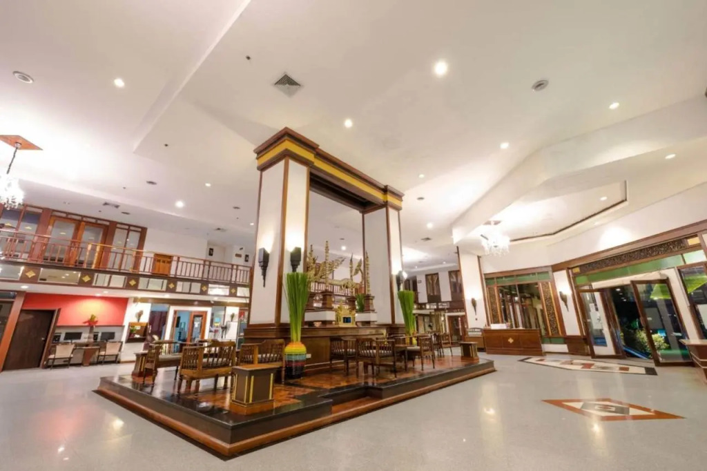 Паттайя: Jomtien Thani Hotel