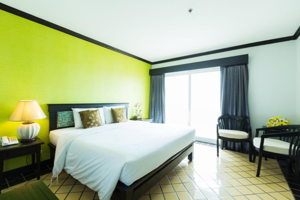 Паттайя: Jomtien Thani Hotel