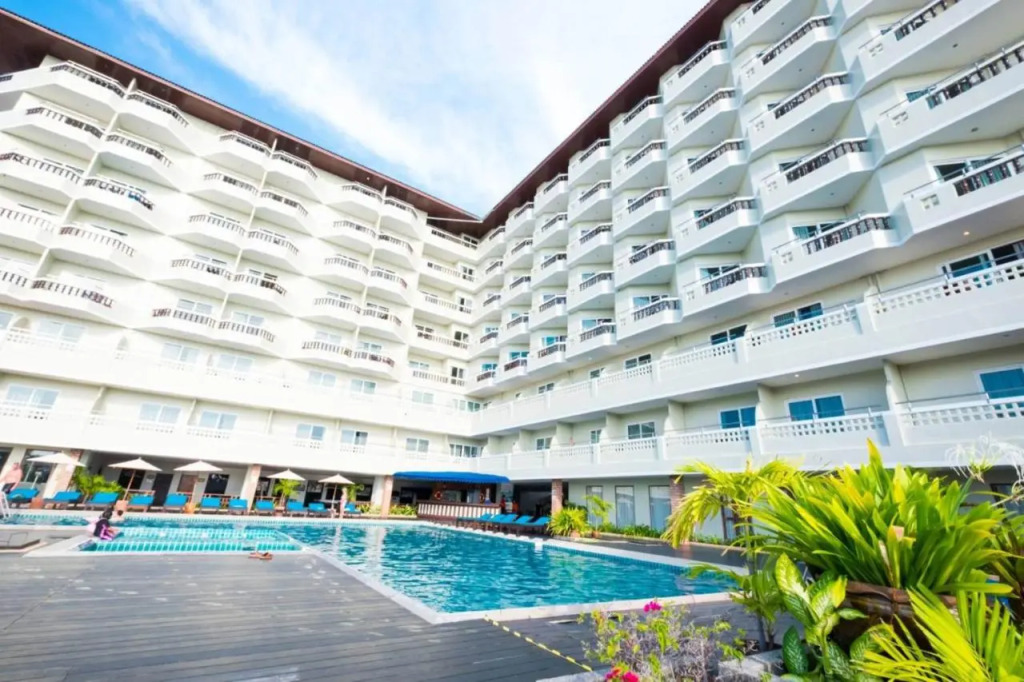 Паттайя: Jomtien Thani Hotel