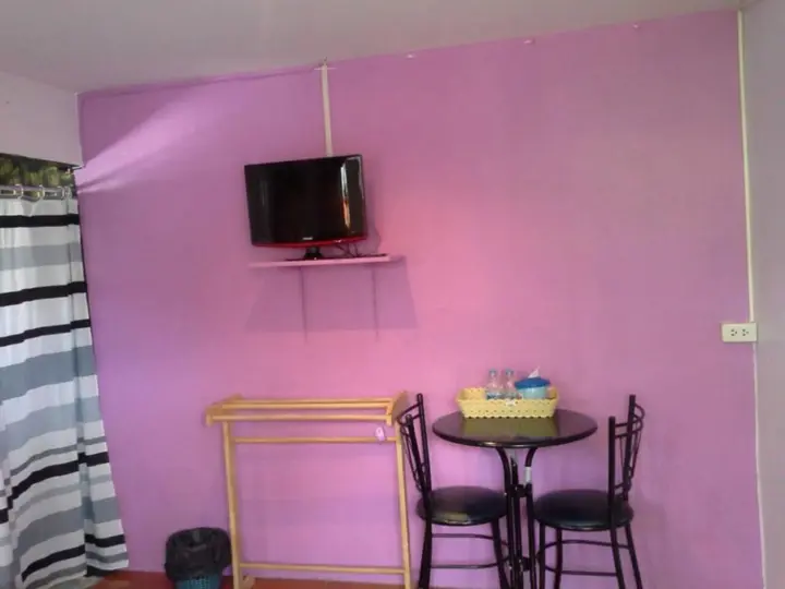 Муанг: OYO 1163 Eden Hostel