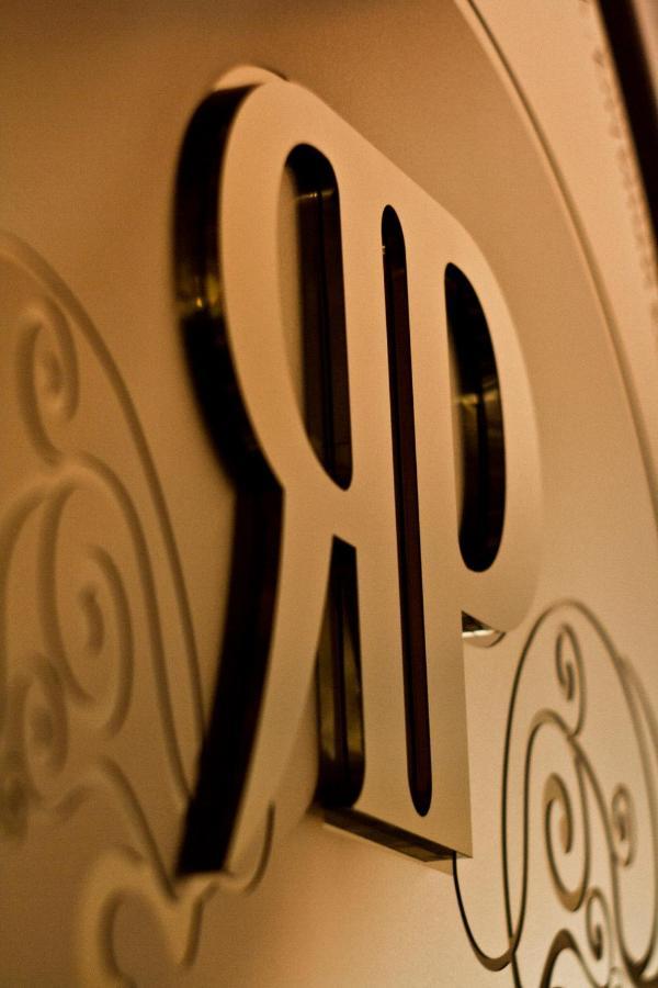 Оренбург: Отель Яр