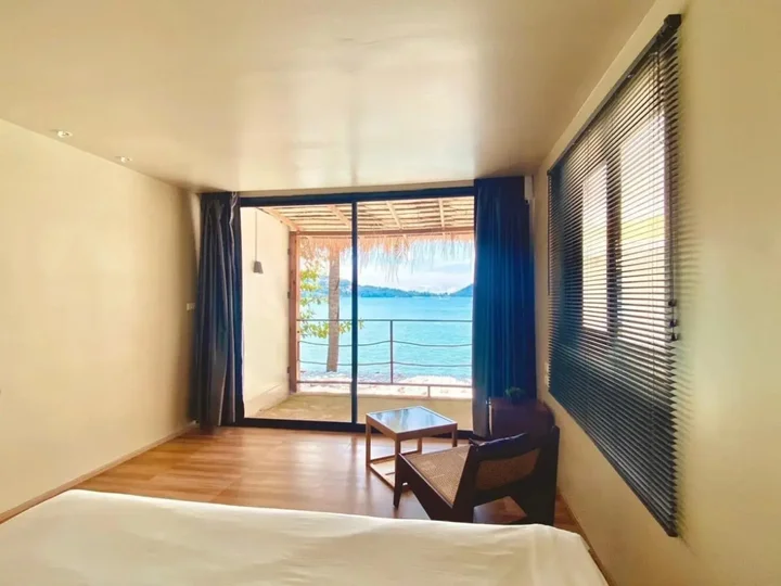 Кату: Patong Bay Sunset