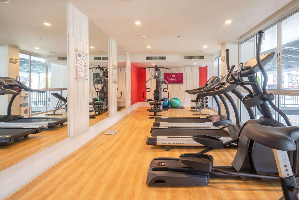 Пхукет: Ramada by Wyndham Phuket Deevana Patong
