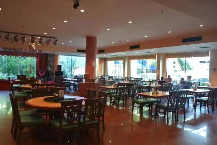 Садао: He Jia Grand Hotel