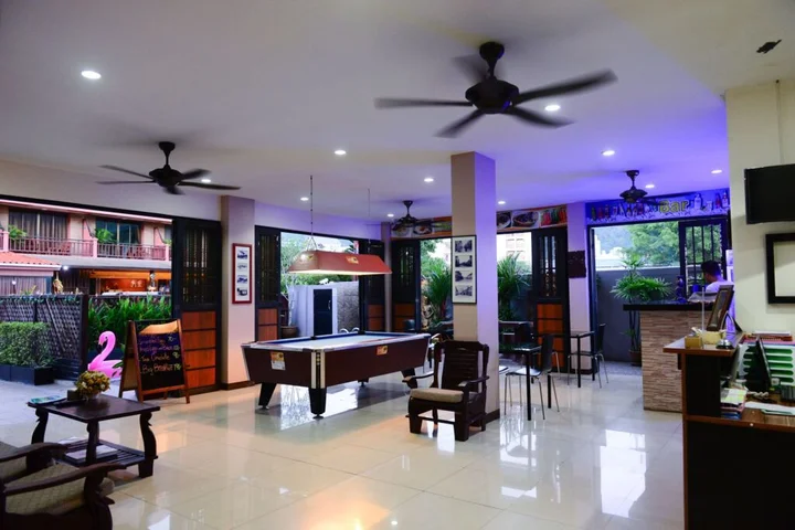 Пхукет: Patong V Hotel