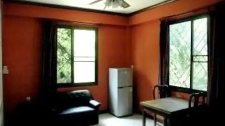 Паттайя: At Ease Guesthouse