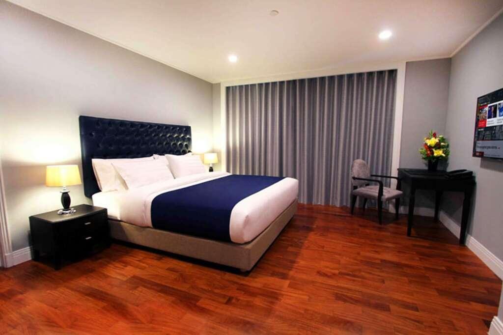 Бангкок: GM Suites