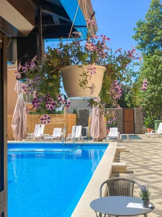 Тенгинское сельское поселение: Yug Alyans Guest house