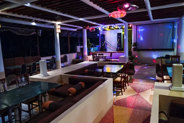 Мэй-Хаад-Бэй: Koh Tao Montra Resort