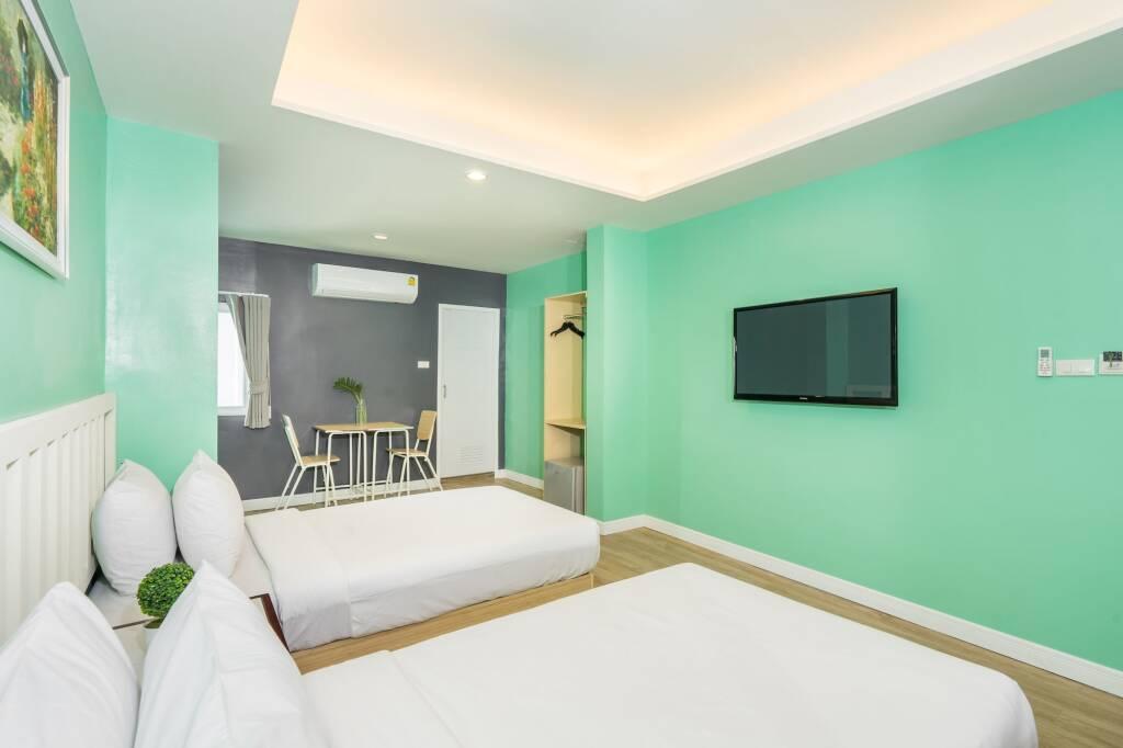 Бангкок: Ratchada Point Hotel